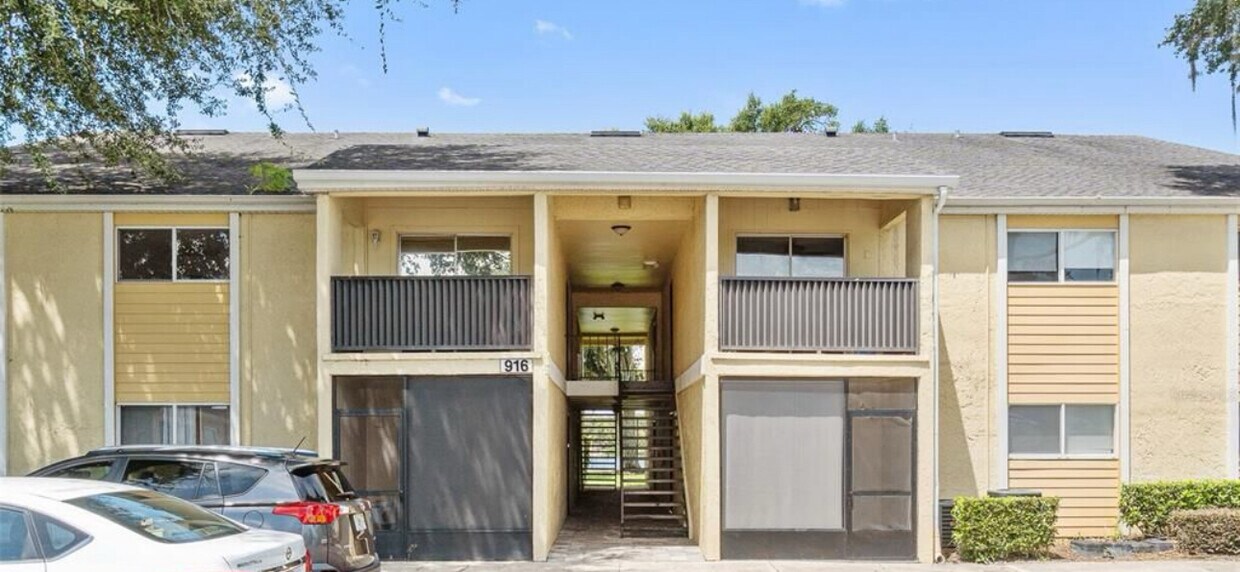 916 Lake Destiny Rd Unit B, Altamonte Springs, FL 32714 Condo for