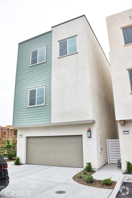 Building Photo - 1630 Saratoga Ln