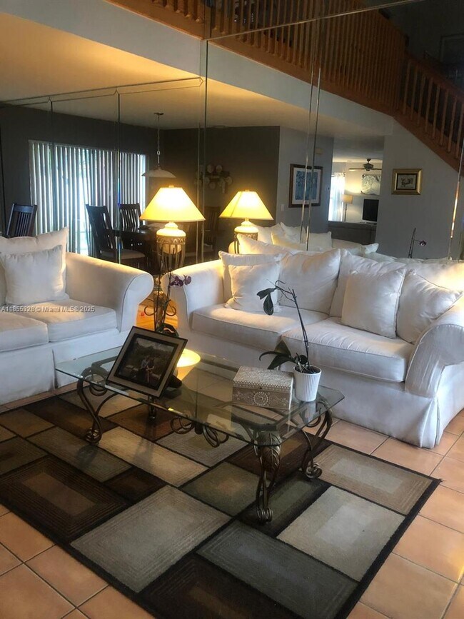 Foto del edificio - 343 SW 183rd Terrace