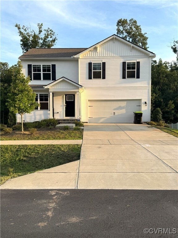 Foto principal - 18056 Jackson Dr
