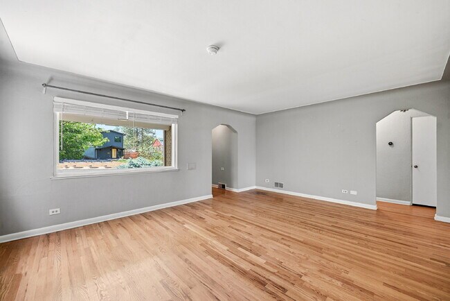 Building Photo - $2,400.95 with $300 off the first month's rent, 2 Beds - 1 Bath, Single Family Home in Denver wit...