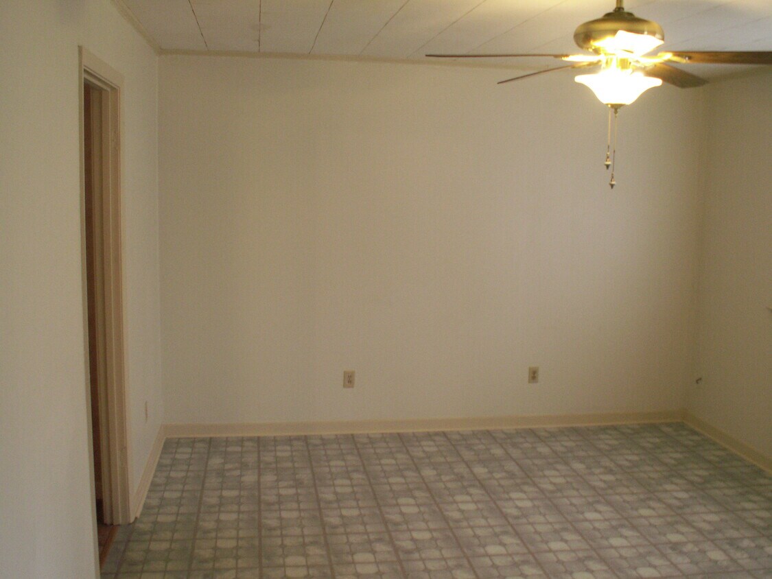 Foto del edificio - 11552 Harris Dr