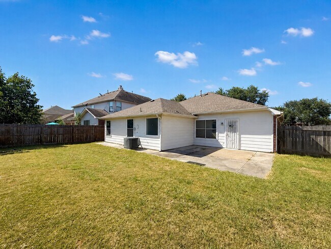 Building Photo - 14815 Stocklin Ct