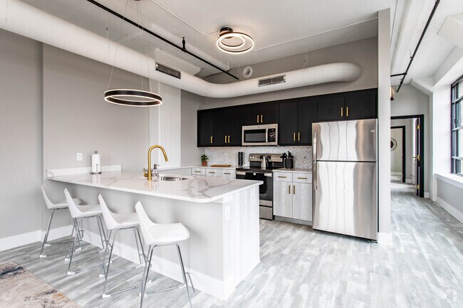 Interior Photo - Graphic Arts Lofts