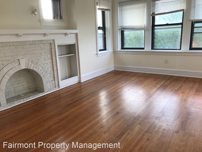 Foto del edificio - 2325 W Addison St
