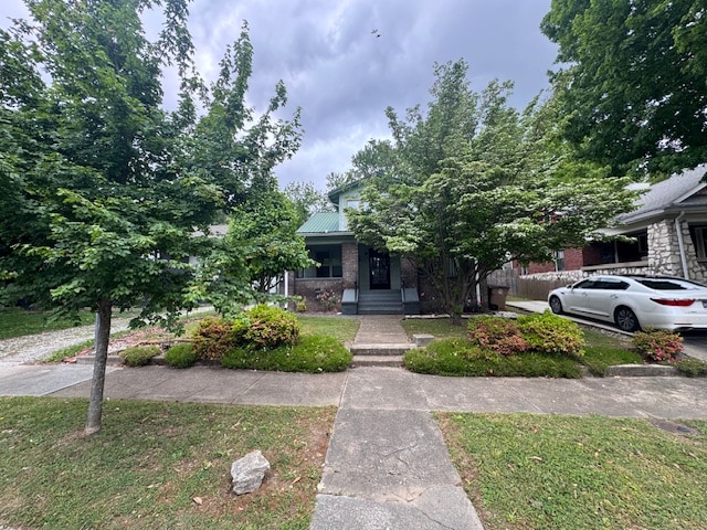 Photo - 2531 Woodbine Ave