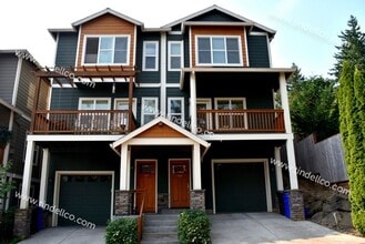 Building Photo - 5211 SW Shattuck Rd