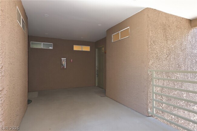 Building Photo - 2111 Jetty Rock Dr