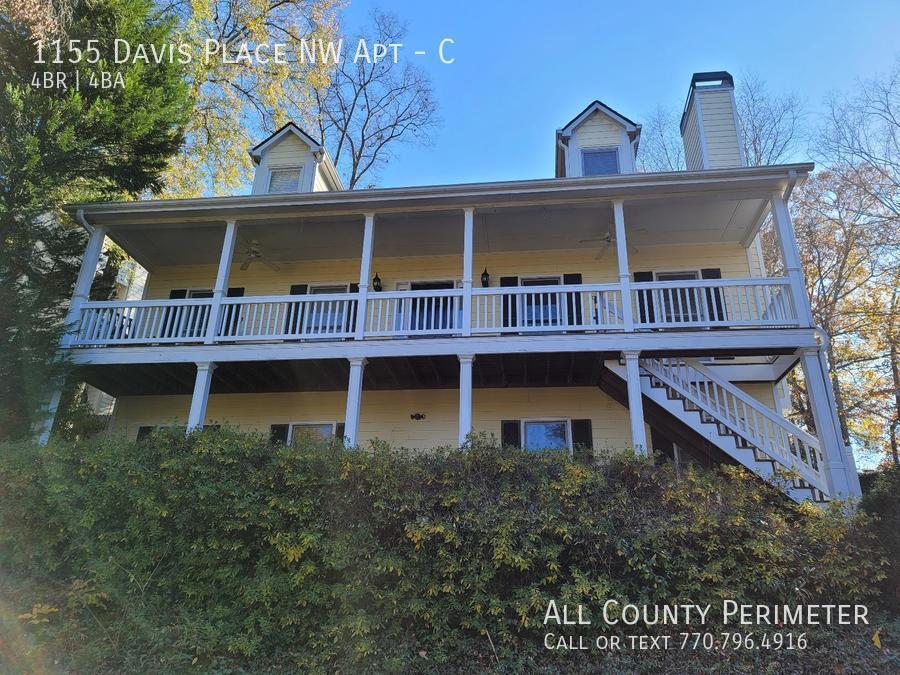 On Market House for Rent in Atlanta, GA