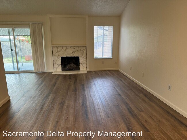 Foto del edificio - 4 br, 2 bath House - 1218 Glenbrook Avenue