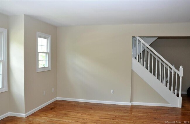 Foto del edificio - 170 Governor Trumbull Way