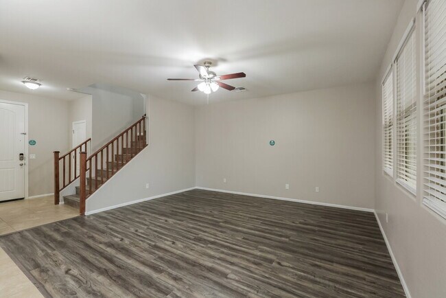 Building Photo - 4139 E Nunneley Rd