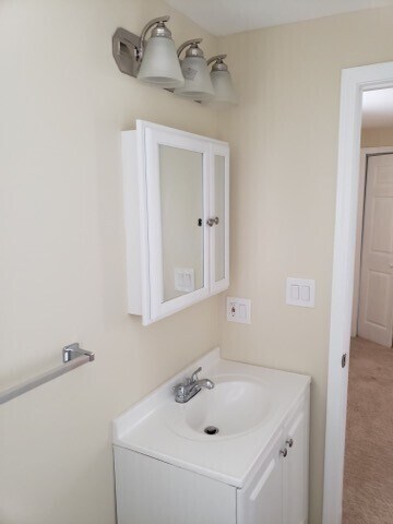 Foto del edificio - 2300 S Ridgeway Ave