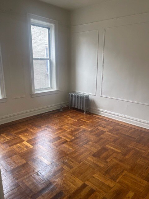 Primary Photo - 296 E 92nd St