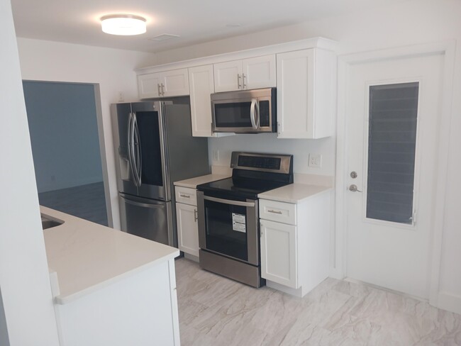 Foto del edificio - 1590 SW 14th Ave