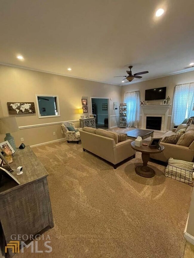 Foto del edificio - 304 Shadow Pond Rd
