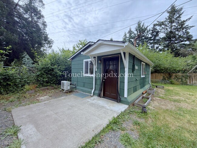 Building Photo - MFP-00110