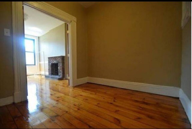 Building Photo - 476 7th St