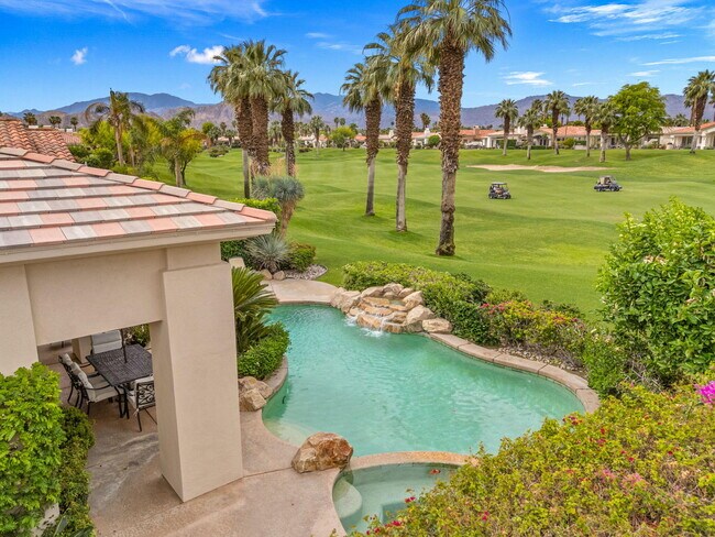 Foto del edificio - 727 Arrowhead Dr