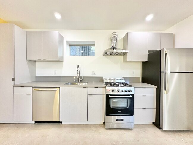 Foto del edificio - 2429 W Ave 33