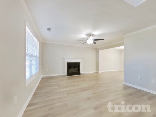 Foto del edificio - 105 Remington Pl Dr