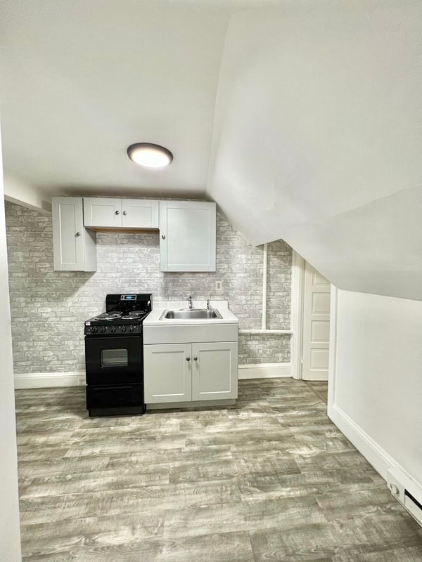 Building Photo - 2446 Freemansburg Ave