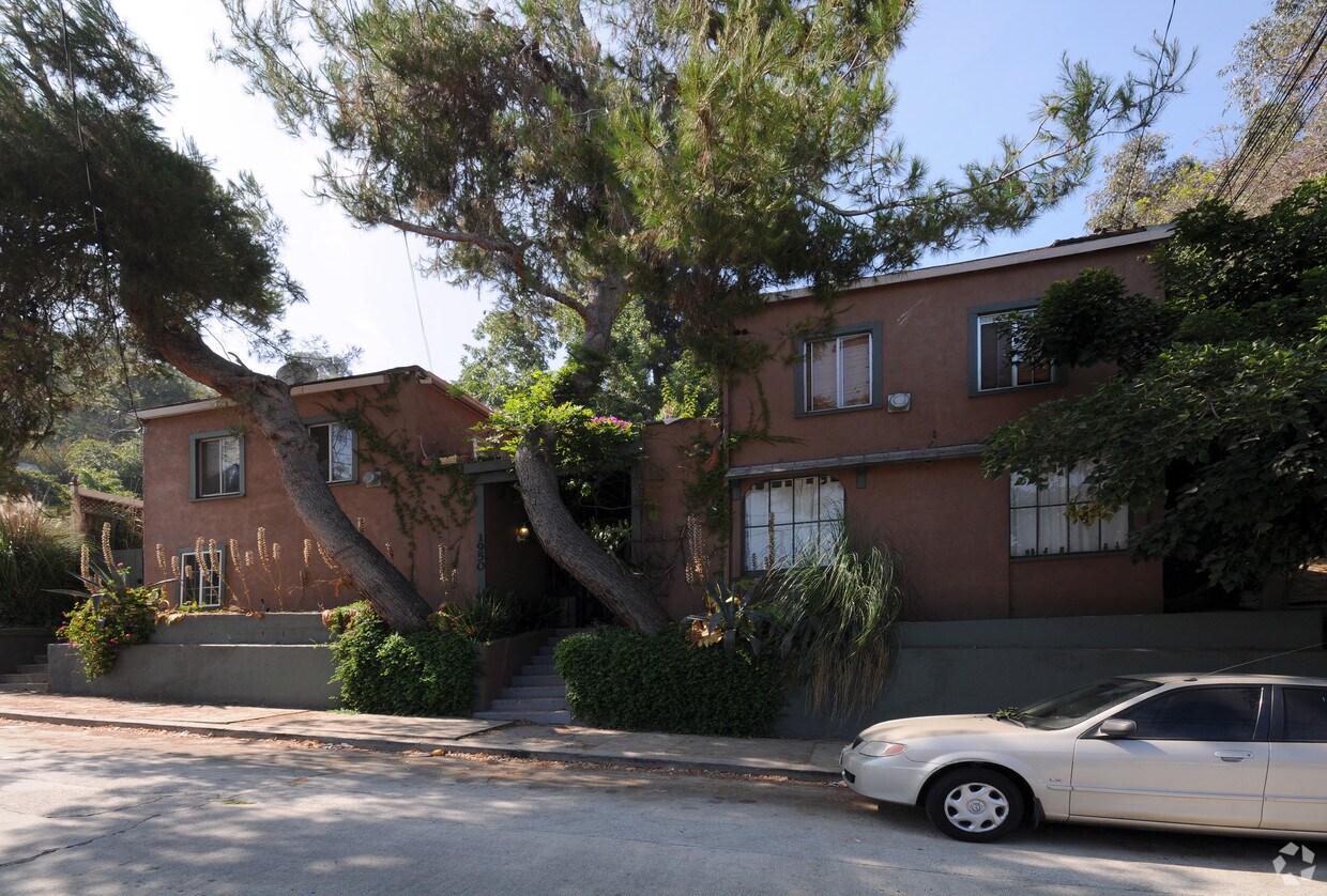 Building Photo - 1950 Whitmore Ave