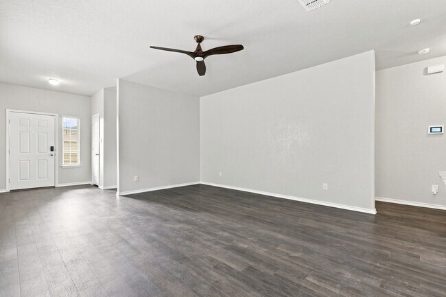 Building Photo - 7222 Boxing Grove