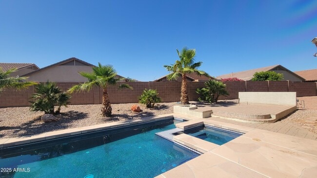 Building Photo - 15238 W Statler St