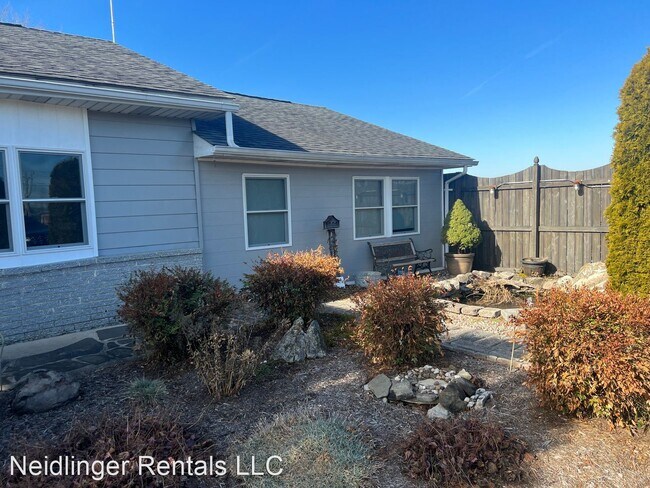 Building Photo - 4 br, 2.5 bath House - 234 Goodhart Road
