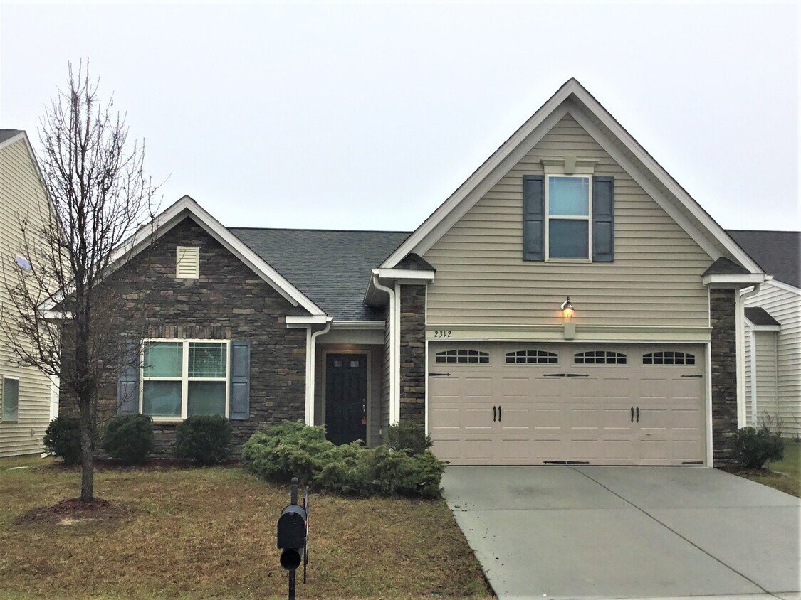 2312 Talon Drive House Rental in Mc Leansville, NC