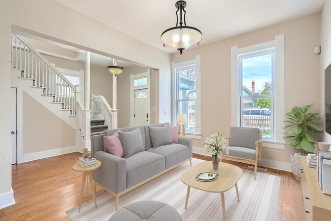 Photo - Beautiful Lincoln Park home by Art District on Santa Fe