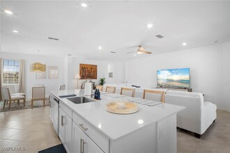 Building Photo - 15158 Bluffton Ln