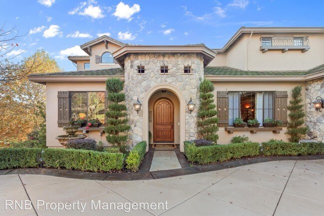 Foto del edificio - 3 br, 3.5 bath House - 2105 Pyramid Court