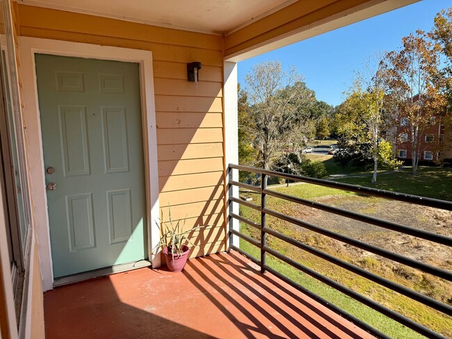 Photo - Renovated 4BR/2BA 3rd-Floor Condo – Minutes to UF, Shands & VA | University Commons