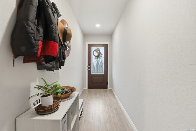 Foto del edificio - 14905 Dorset Wheel