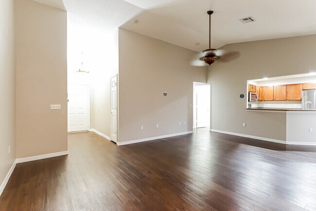 Foto del edificio - 3539 Towne Park Blvd