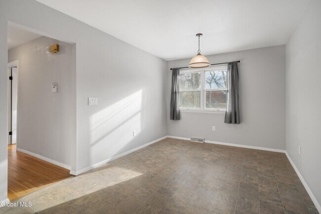 Foto del edificio - 314 Goode St