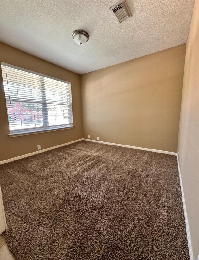 Foto del edificio - 17435 Prospect Meadows Dr