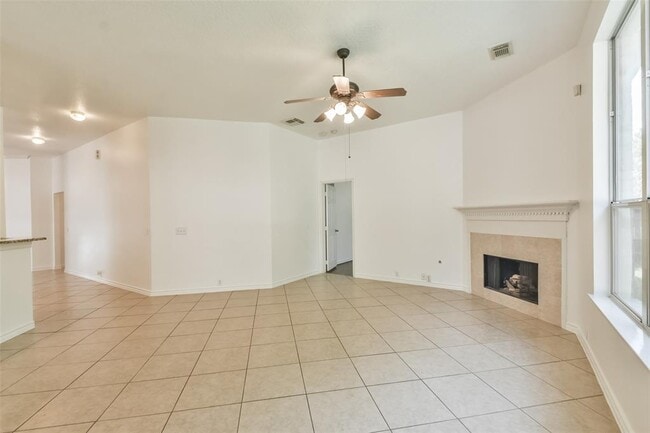 Building Photo - 4911 Slate River Ln