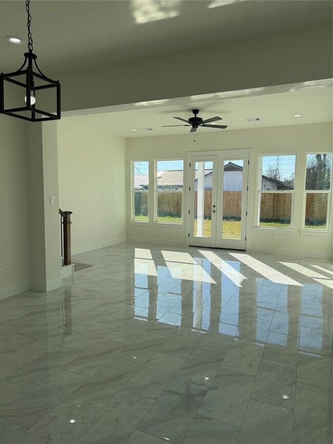 Foto del edificio - 6808 Ralston St