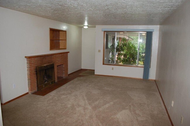 Foto del edificio - 10540-10550 E Burnside St