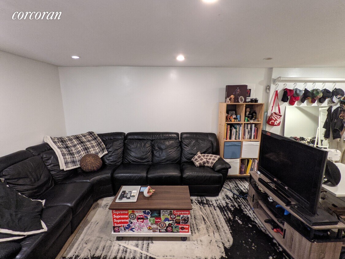 Foto principal - 375 Bleecker St