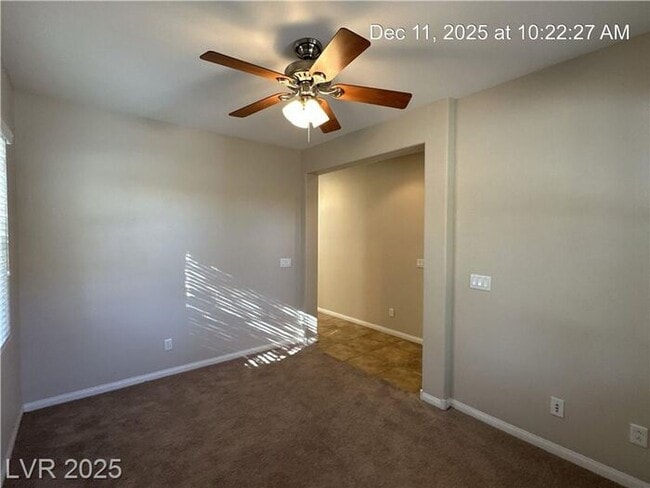 Foto del edificio - WONDERFUL 2-STORY HOME IN THE SW!