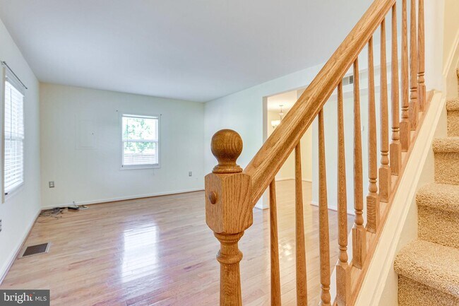 Building Photo - 6023 Rixey Dr