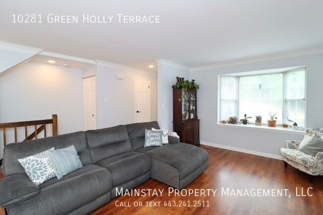 Building Photo - 10281 Green Holly Terrace