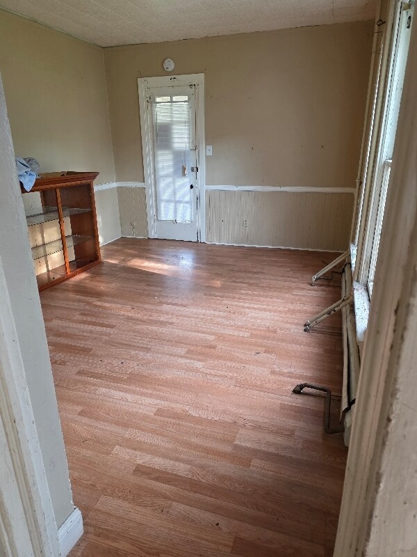 Primary Photo - 1202 W 2nd St