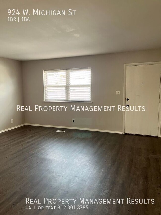 Foto del edificio - 1 Bedroom, 1 Bath Apartment Close to Downtown