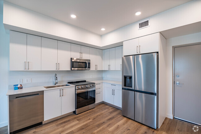 1BR, 1BA - 670SF - Kitchen - Adrian Builders at Eureka-18305 &amp; 18355