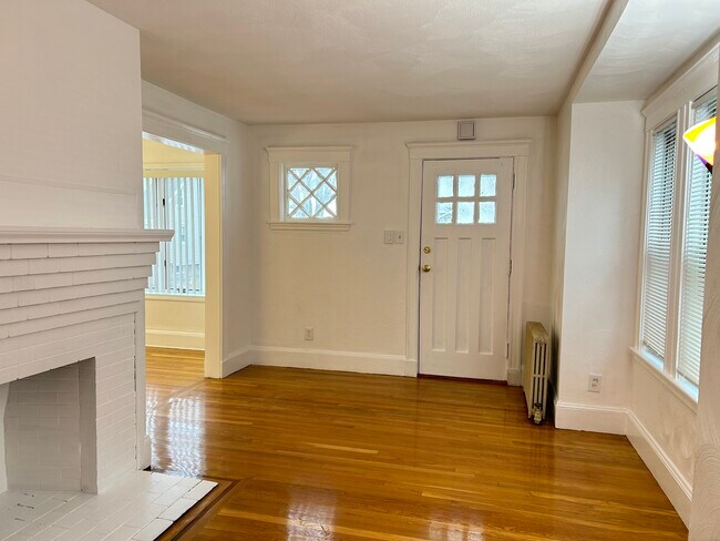 Foto del edificio - 80 Montclair Ave